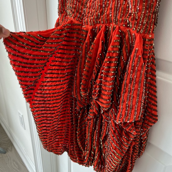 ADORABLE French Connection Samara Sequin cocktail mini dress! Size 4 and unique! - Picture 6 of 7